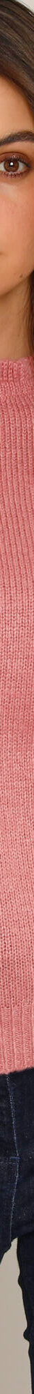 Pull col montant, finition frisotti (rose chiné) Pull col montant, finition frisotti (rose chiné)